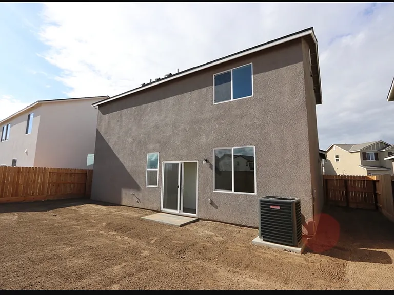 2224 S Crumal St — Photo 9