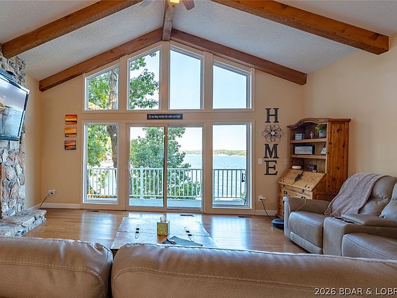 3rd image of 1053 Imperial Point Dr