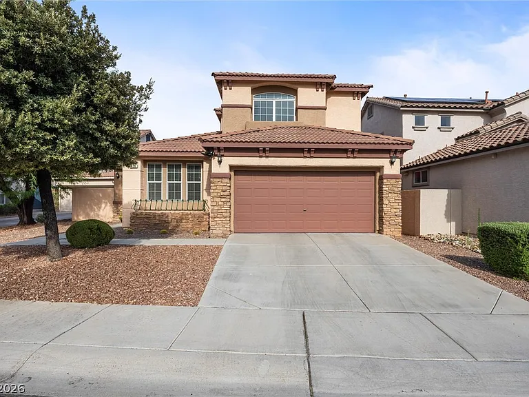 428 Eternity St — Photo 1