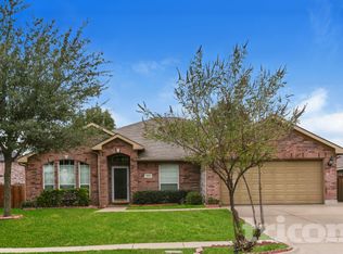 4702 Valleyview Dr, Mansfield, TX 76063