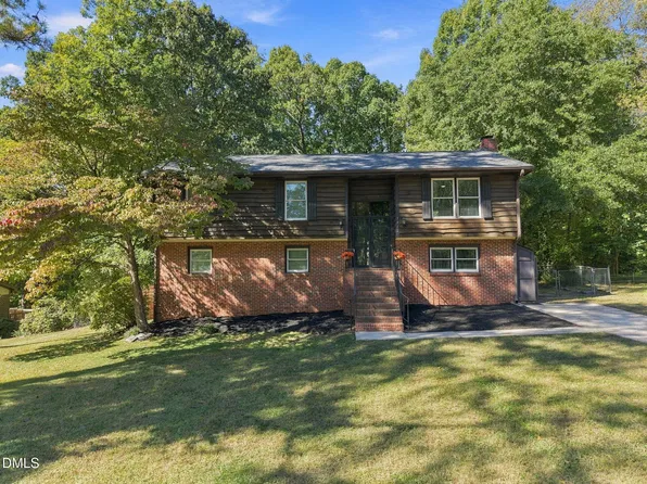 3812 Oak Park Rd, Raleigh, NC 27612