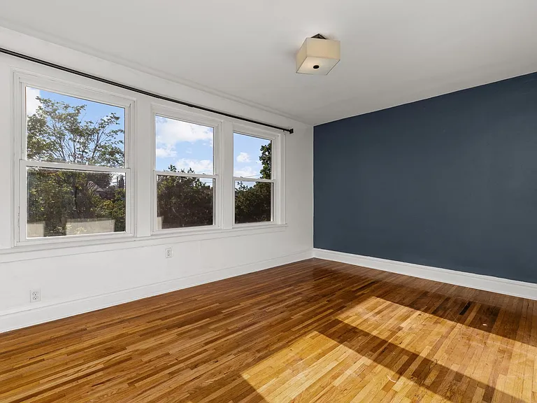 3124 Gurney Ave — Photo 26