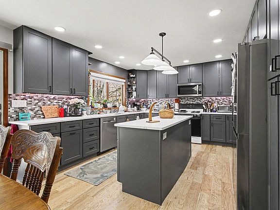 4th image of 12632 Patnoe Dr