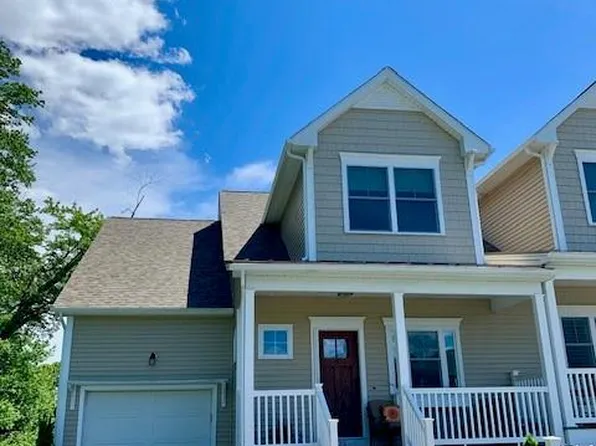 35 Wysteria Ct, North Kingstown, RI 02852