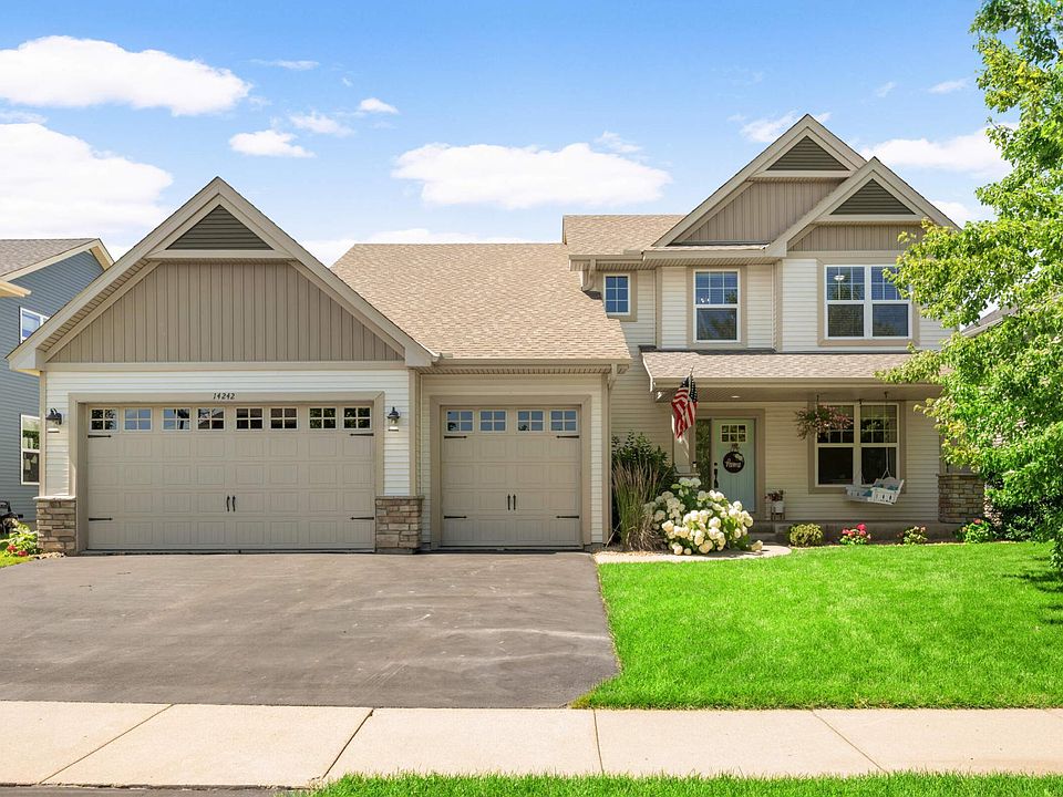 1st image of 14242 Ailesbury Ct