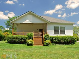 8 E Front St, Newnan, GA 30263