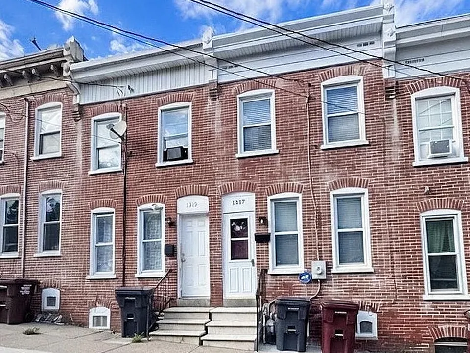 1317 Linden St