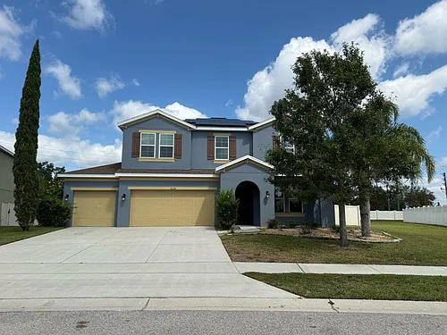 4058 Brookshire Cir Photo 1