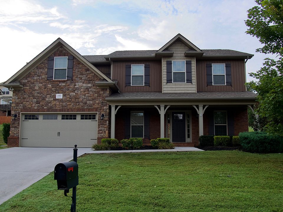 1st image of 11623 Chapel Glen Ln