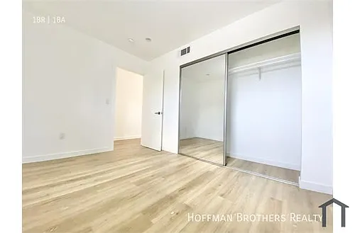 233 Rosemont Ave Photo 1