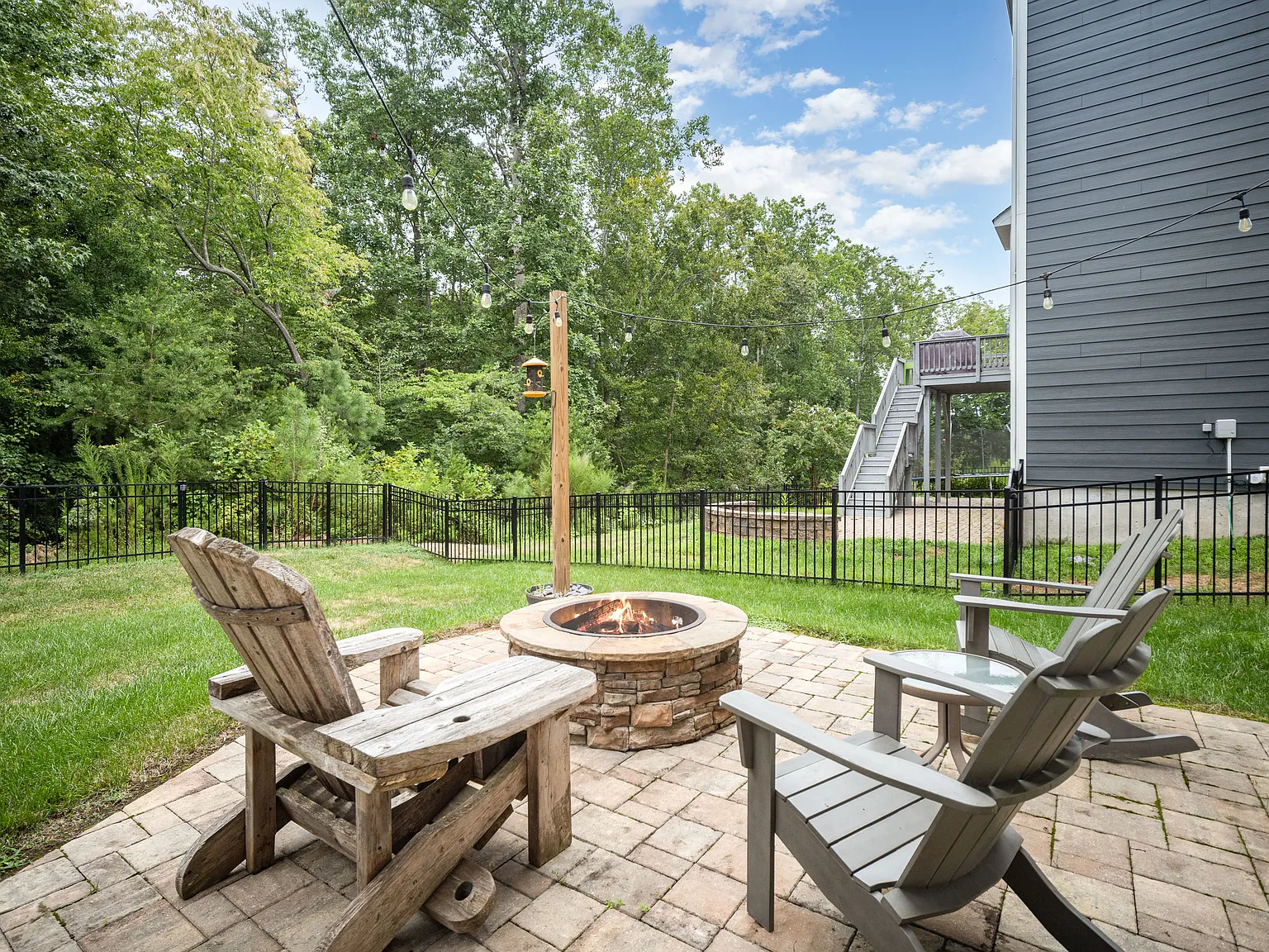 118 Tomahawk Dr — Photo 2