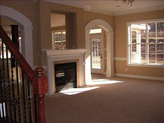 3rd image of 1010 Spotswood Cir