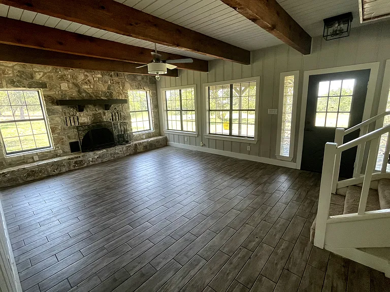 15818 Hamilton Pool Rd — Photo 13