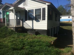 602 D St, Lenoir City, TN 37771