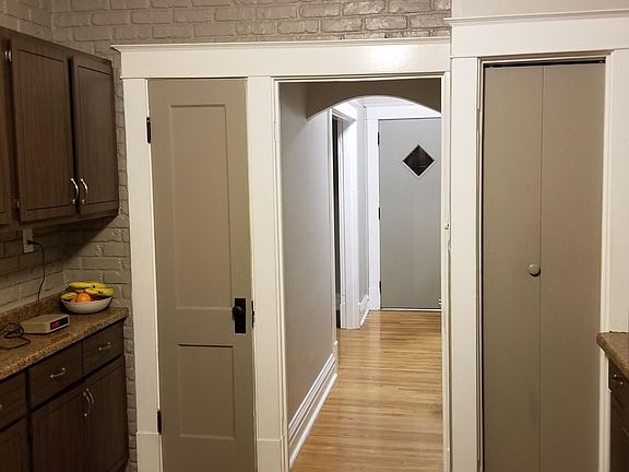 5th image of 3525 Cambridge Ave