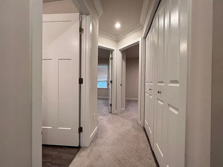 217 Stonehurst Dr — Photo 17