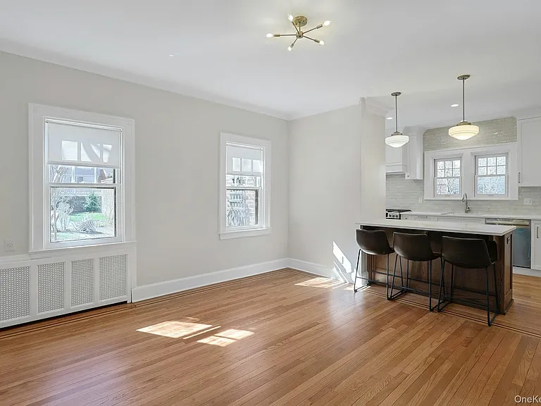 10 Robins Rd — Photo 10