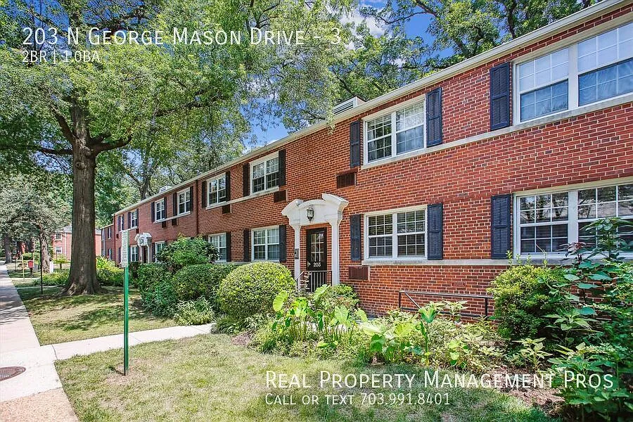 203 N George Mason Dr #3