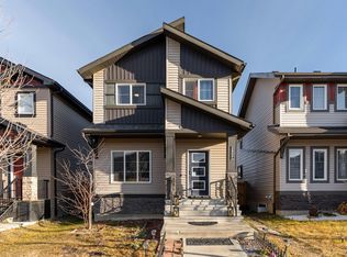 5439 Chappelle Rd SW, Edmonton, AB T6W 2Y6