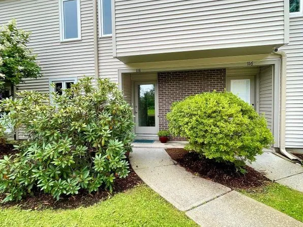 118 Locust Hill, Shelburne, VT 05482