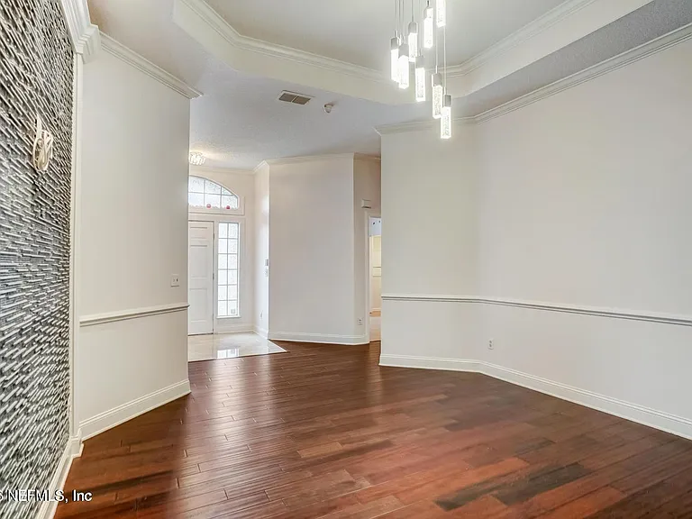 2569 Scott Mill Dr S — Photo 9