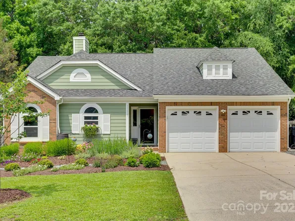 11615 Chadburn Ln, Charlotte, NC 28215