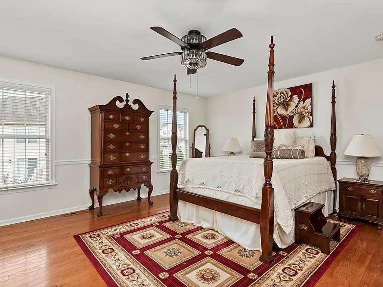 6330 Mercury Dr — Photo 28