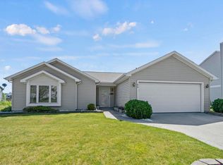216 Aspen Dr, Kendallville, IN