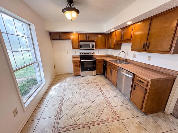 2nd image of 3798 Fern Ridge Rd
