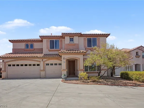 728 Blue Crystal Creek Rd, Henderson, NV 89002