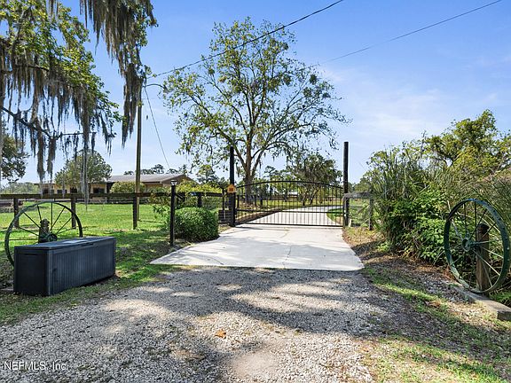 3rd image of 5155 STEPHEN COLEE Road