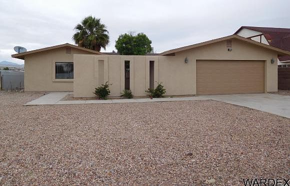 1st image of 925 Brill Dr