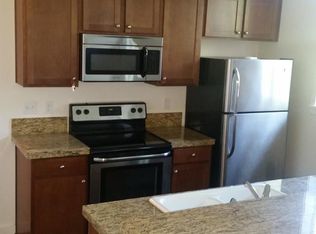 348 N Ivy St APT B, Portland, OR 97227