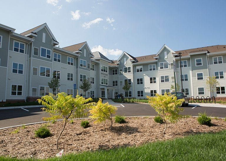 Red Rock Square 150 Red Rock Xing Newport MN Zillow