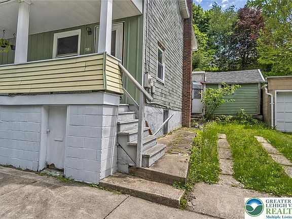 2nd image of 612-614 E Front St