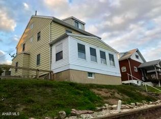 714 E Bell Ave, Altoona, PA