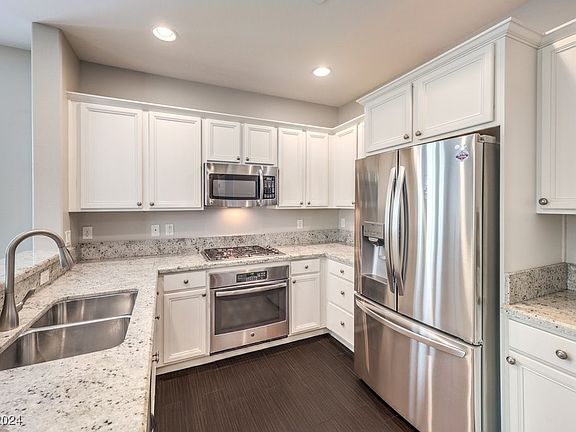 5th image of 11350 Belmont Lake Dr Unit 105
