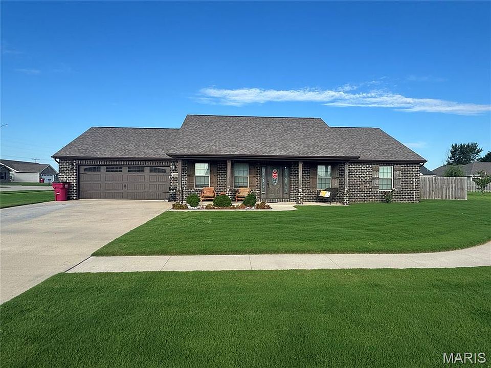 1st image of 1208 Huntress Dr