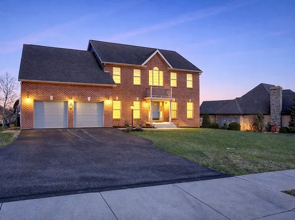 171 Celestial Ter, Greencastle, PA 17225