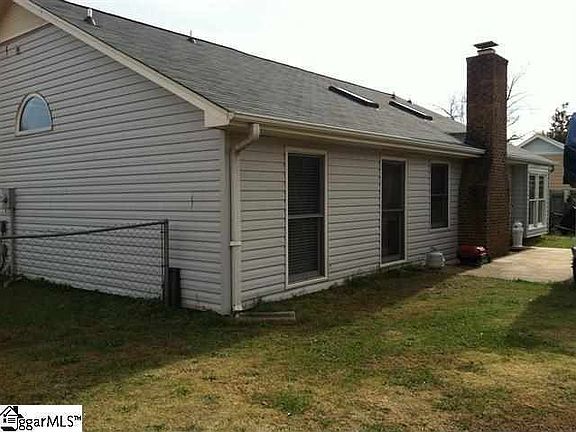 2nd image of 103 Markswood Dr