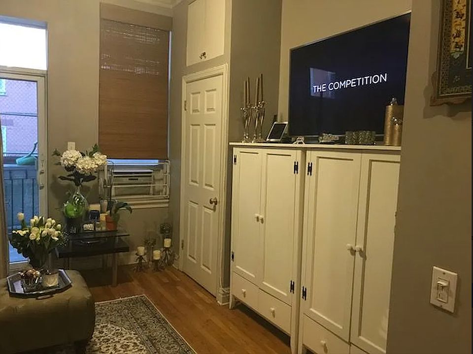 2nd image of 306 E 83rd St APT 1C