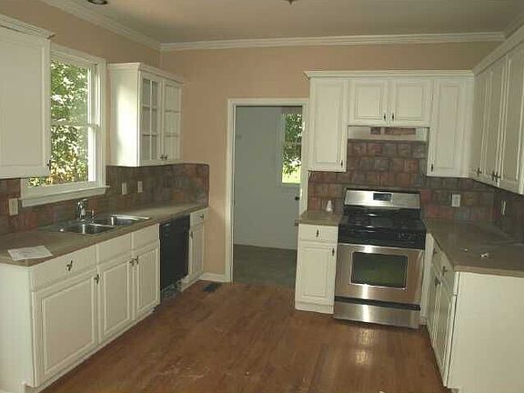 3rd image of 2679 White Aster Ln