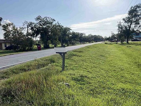 4th image of 5325 County Road 353