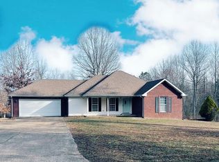 336 Ballard Rd, Camden, TN 38320