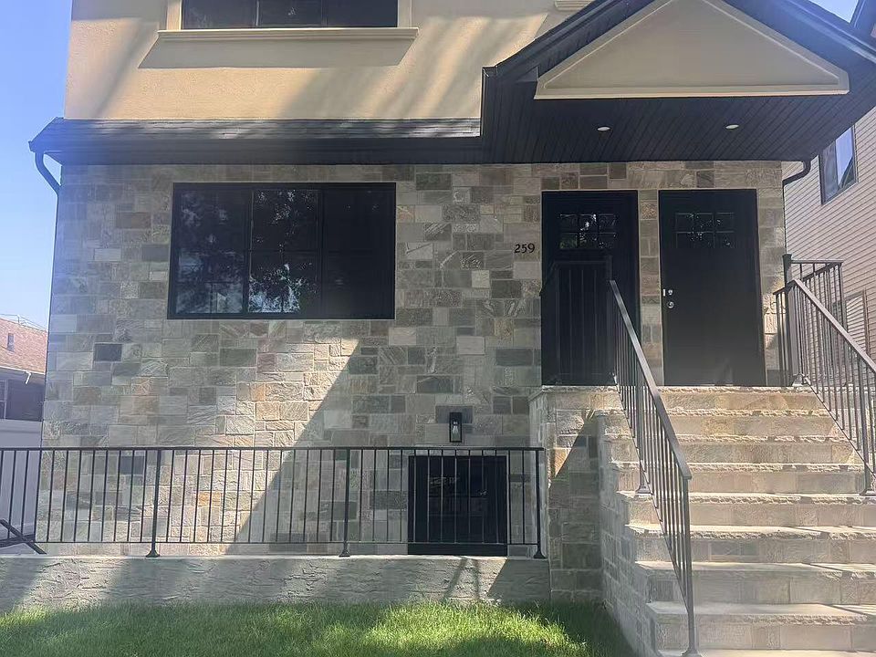 1st image of 262 Armstrong Ave