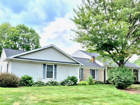 3651 Bellaire Dr, Erie, PA 16506