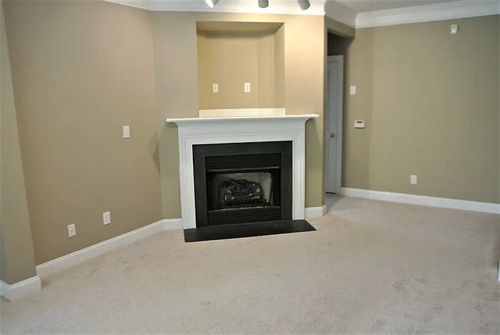 2 bed, 2.0 bath, $1,650 — Photo 2