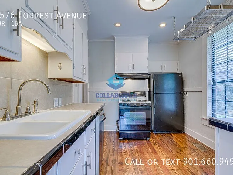 1576 Forrest Ave — Photo 17