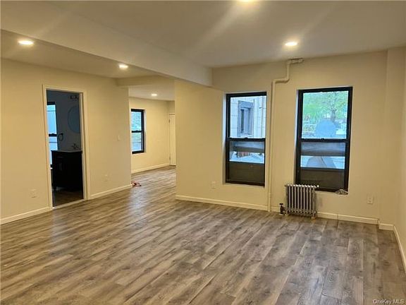 2nd image of 75 Railroad Ave #201
