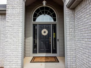 16103 Fleetwood Ct, Huntertown, IN 46748